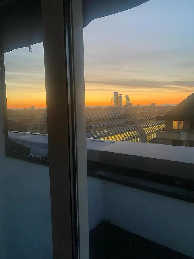 Attic 9Th Floor With 2 Terrace In Milan Center Brera With Amazing View Apartment