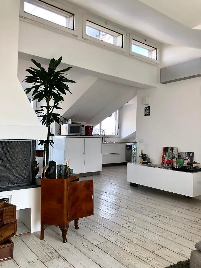 Attic 9Th Floor With 2 Terrace In Milan Center Brera With Amazing View Apartment